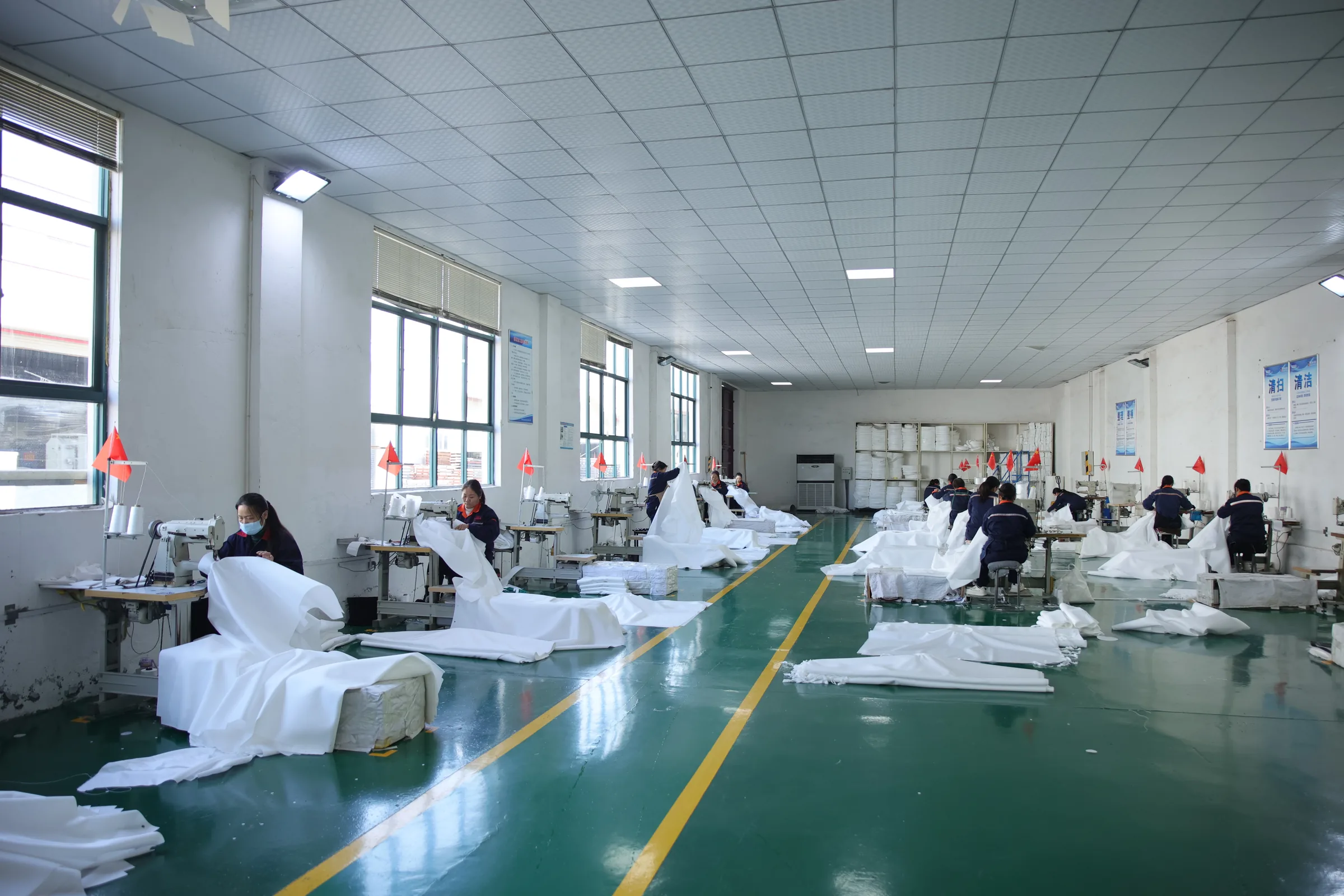 Filter cloth cutting and sewing workshop for replacement production