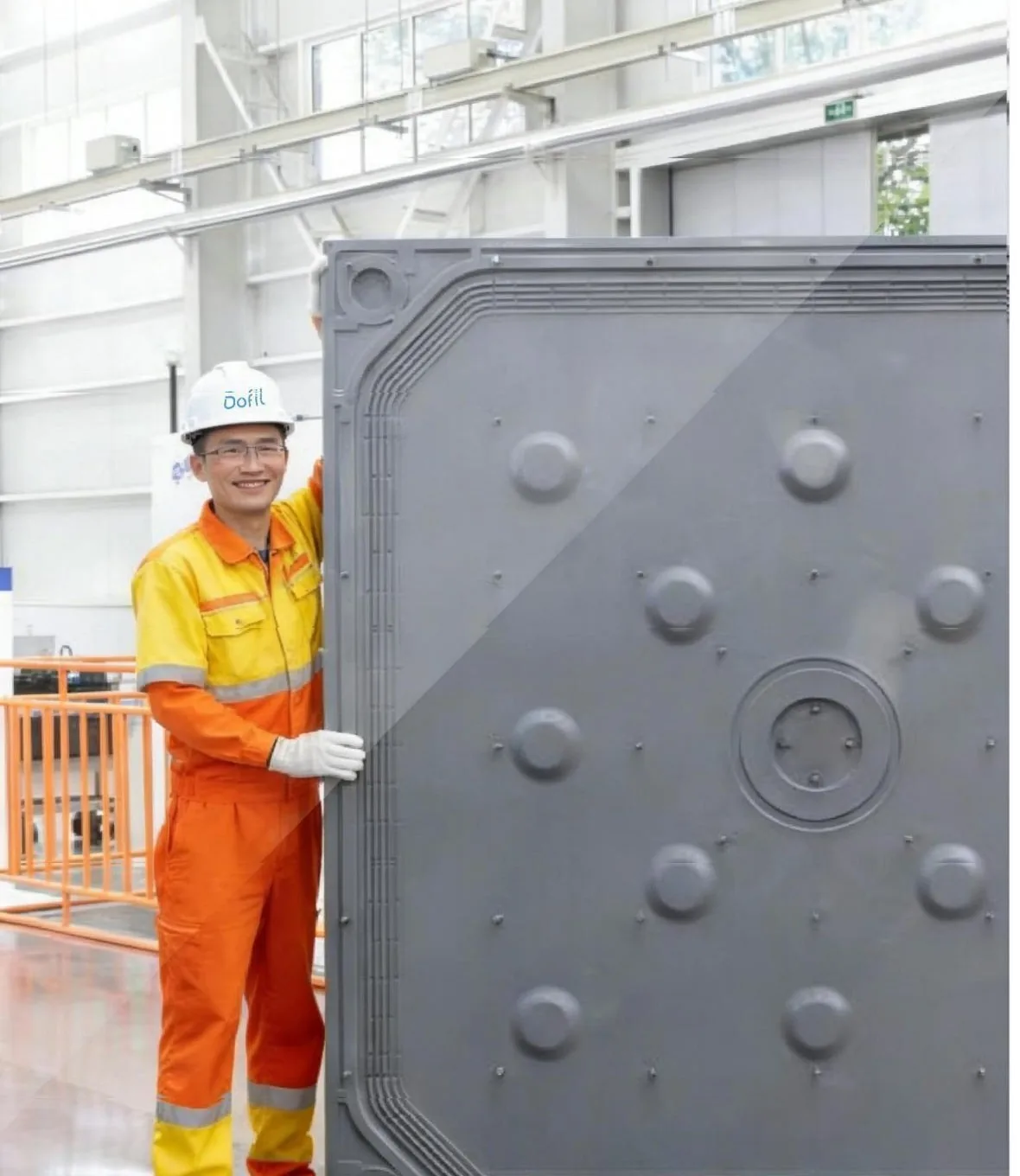 Measurement of large replacement filter plate in factory